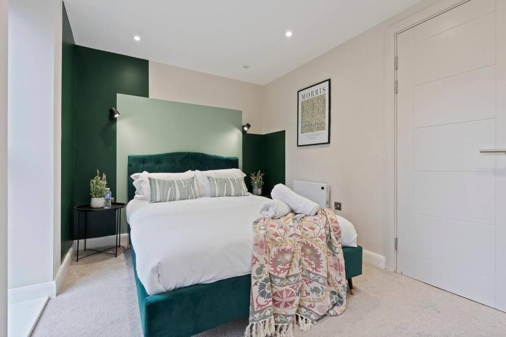 Stylish Retreat In Central Leeds Central Station Esterno foto