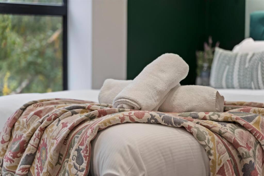 Stylish Retreat In Central Leeds Central Station Esterno foto