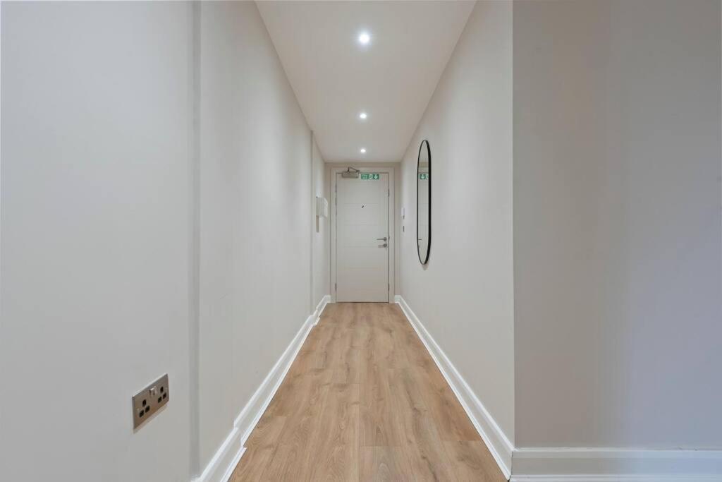 Stylish Retreat In Central Leeds Central Station Esterno foto