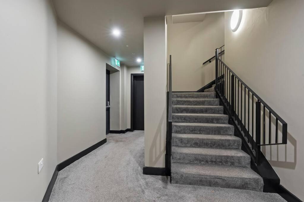 Stylish Retreat In Central Leeds Central Station Esterno foto